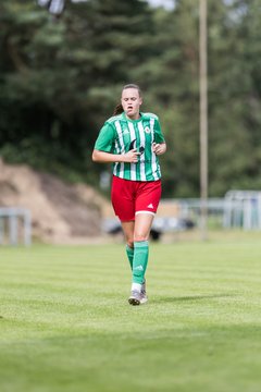 Bild 333 - F SV Boostedt - SV Fortuna St. Juergen : Ergebnis: 2:1